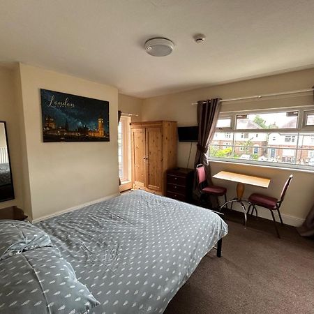 Blue Boar Inn Atherstone Esterno foto